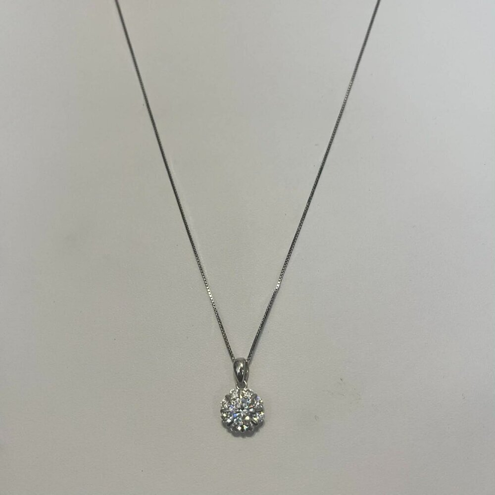 Tocara Beautiful Sterling Silver and DiAmi Pendant Necklace (J52)